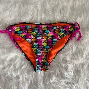 NWOT Inmocean string bikini bottoms